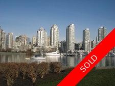 FALSE CREEK Apartment for sale: HENLEY COURT 2 bedroom 1,095 sq.ft. (Listed 2012-03-05)